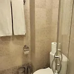 Avalon דירה