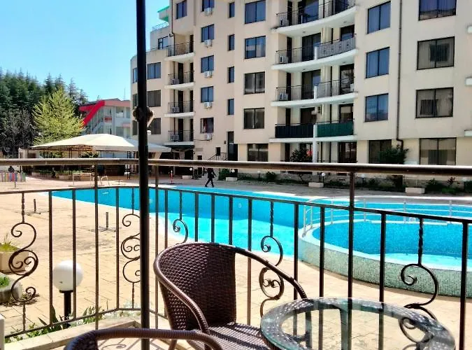 Avalon Apartament Słoneczny Brzeg